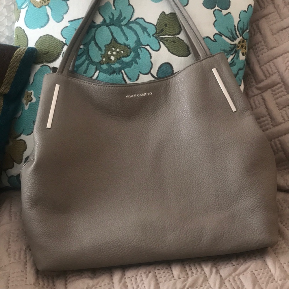 Vince Camuto purse